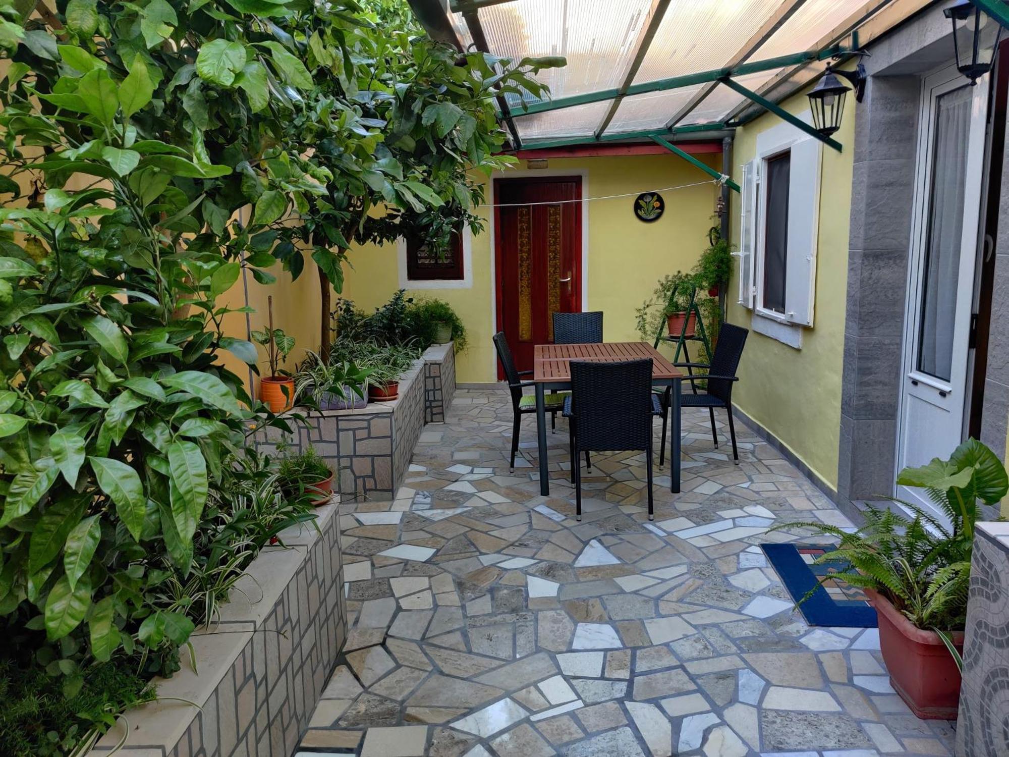 Apartman Jadranka Veli Lošinj Exteriör bild